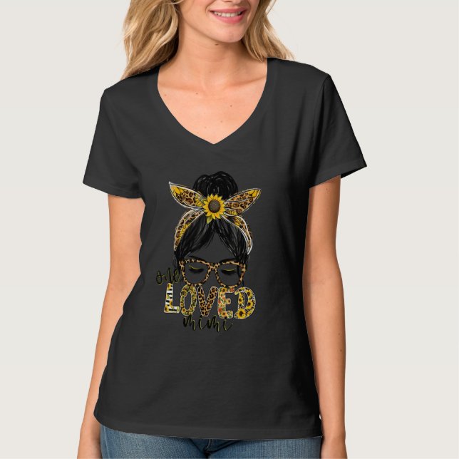 T-shirt One Loved Mimi Messy Bun Women Valentine's Day (Devant)