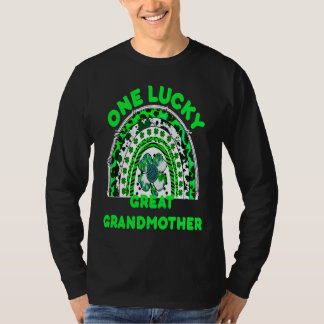 T-shirt One Lucky Great Grandmother Good Luck Green Rainbo