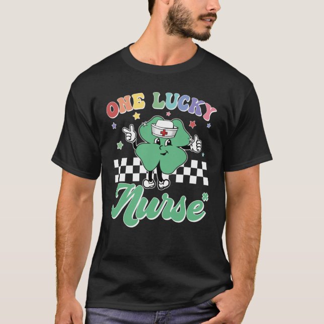 T-shirt One Lucky Nurse ICU RN Retro Groovy Patrick's Day  (Devant)