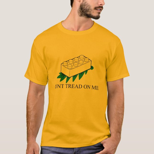 T-shirt Or brouillé de plaisanterie de brique de drapeau (Devant)