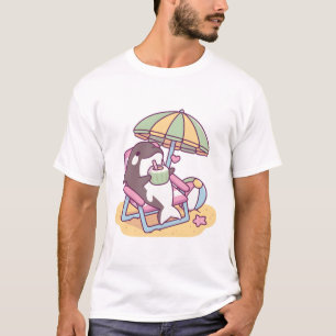 T-shirt Orque Mignon se Détendant Sous un Parasol de Plage
