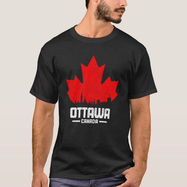 T-shirt Ottawa Quebec Canada Maple Leaf Canadian Flag Skyl (Devant)