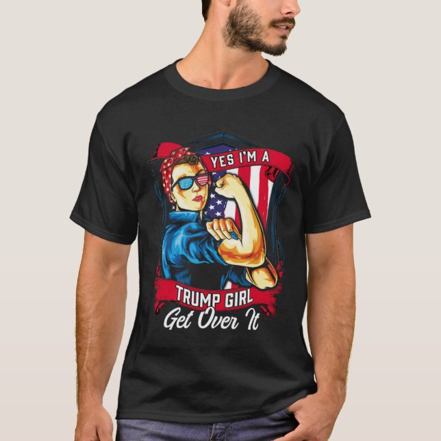T-shirt Oui, je suis une fille de Trump. (Devant)