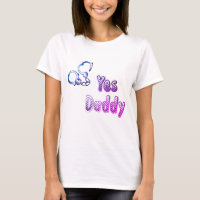 Oui, papa avec des menottes, des vêtements coquins