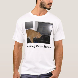 T-shirt P4040011, fonctionnant de la maison