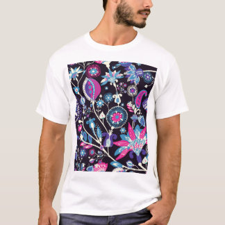 T-shirt Paisley moderne : motif traditionnel oriental.