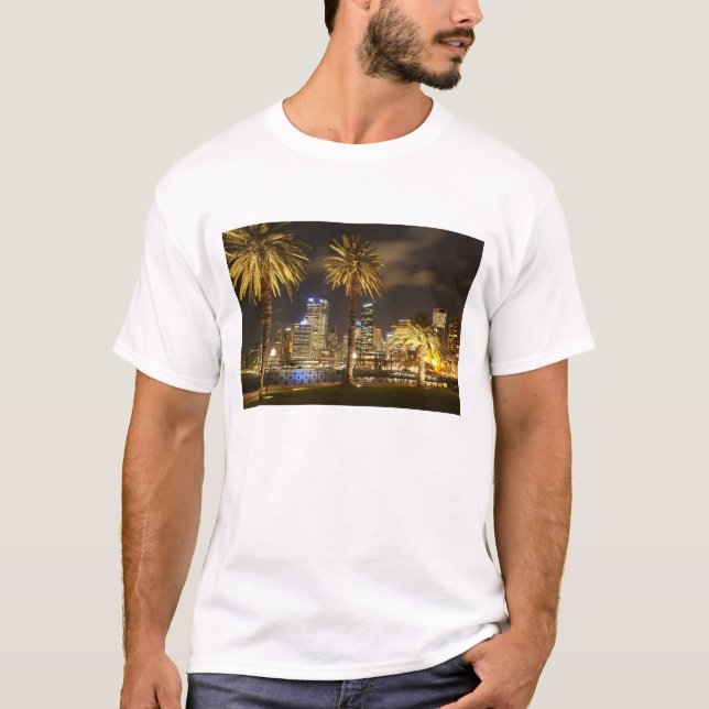 T-shirt Palmiers et CBD à la nuit, Sydney, Nouvelle-Écosse (Devant)