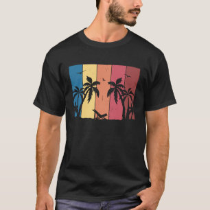 T-shirt Palmiers rétro avec chaises longues palmiers vacan