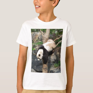 T-shirt Panda géant grimpant vers le bas à l'arbre