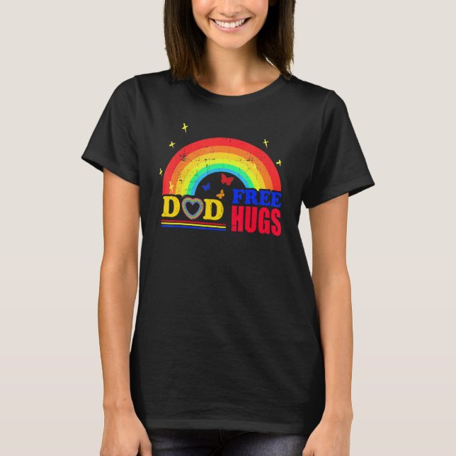 T-shirt Papa Serre Gratuitement Avec Le Drapeau Arc En Cie (Devant)