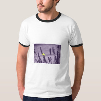 T-shirt Papillon Citron sur un champ de Lavande Violette
