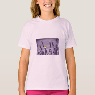 T-shirt Papillon Citron sur un champ de Lavande Violette