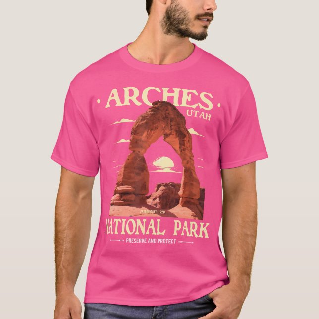 T-shirt Parc national des Arches - Randonnée rétro Amoureu (Devant)
