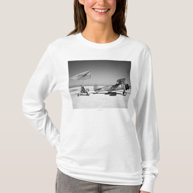 T-shirt Paresev 1-A sur Lakebed avec l'avion de remorquage (Devant)