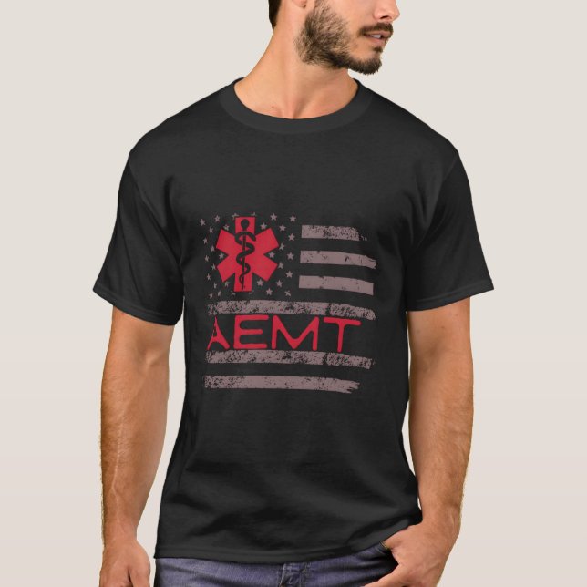 T-shirt Patriotique Aemt Technicien Médicale First Aider (Devant)