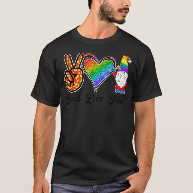 T-shirt Peace Love Pride Rainbow Heart Gnome LGBT LGBTQ Al (Devant)