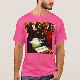 T-shirt Pee Est Stocké Dans Les Boules