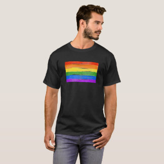 T-SHIRT PEINTURE DE DRAPEAU DE RAINBOUS LGBT