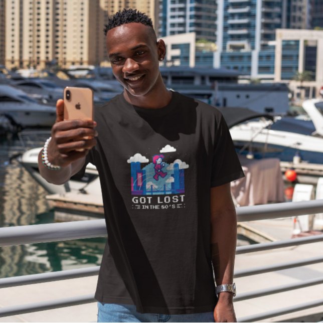 T-shirt Perdu Dans Les Années 80 (Créateur téléchargé)