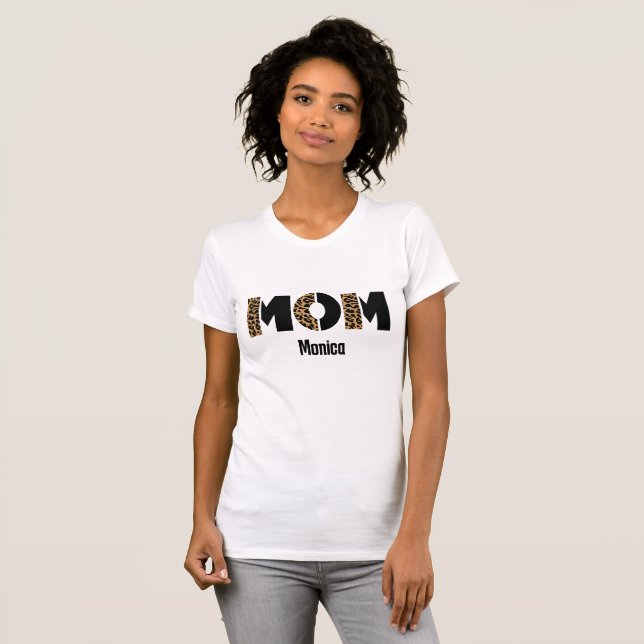 T-shirt Personalized name mom  (Devant entier)
