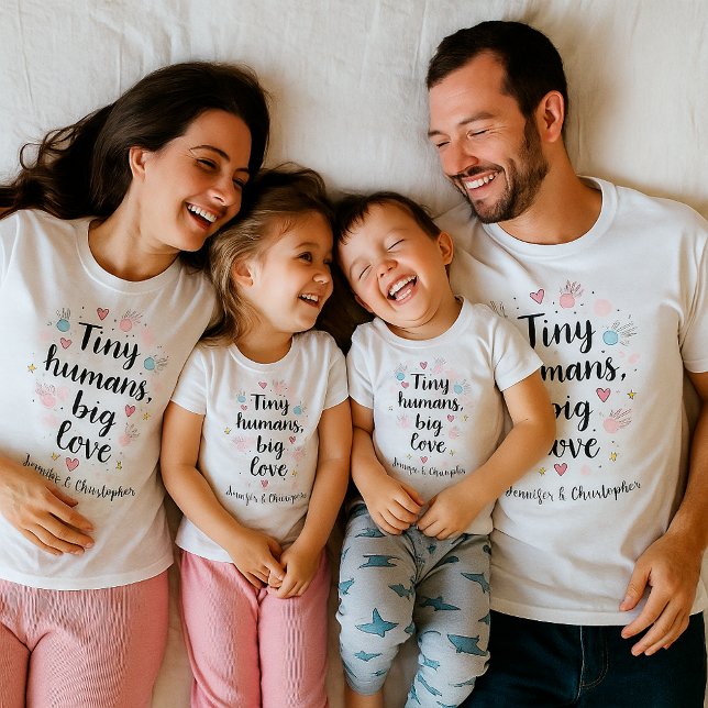 T-shirt Personalized Parent Gift Tiny Humans Big Love (Créateur téléchargé)