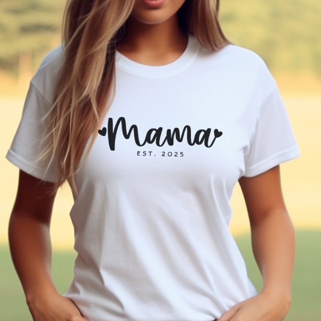 T-shirt Personnalisé Mama Script Coeurs Mère À Être Cadeau (Handwritten script Mama Shirt. Perfect for baby showers, pregnancy reveals and Mother's Day.)
