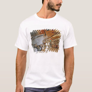 T-shirt Personnes visitant le Musée national de l'aviation