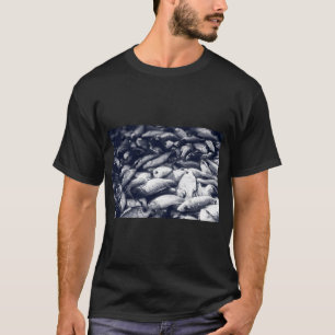 T-shirt Petits poissons de la pêche en étang empilés plein