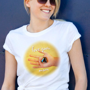 T-shirt Photo de main d'enfant tenant un cœur bleu Je t'ai