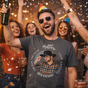 T-shirt Photo grise d'anniversaire d'homme mythe légende