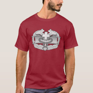 T-shirt Pièce en t 2 d'insigne de médecin de combat