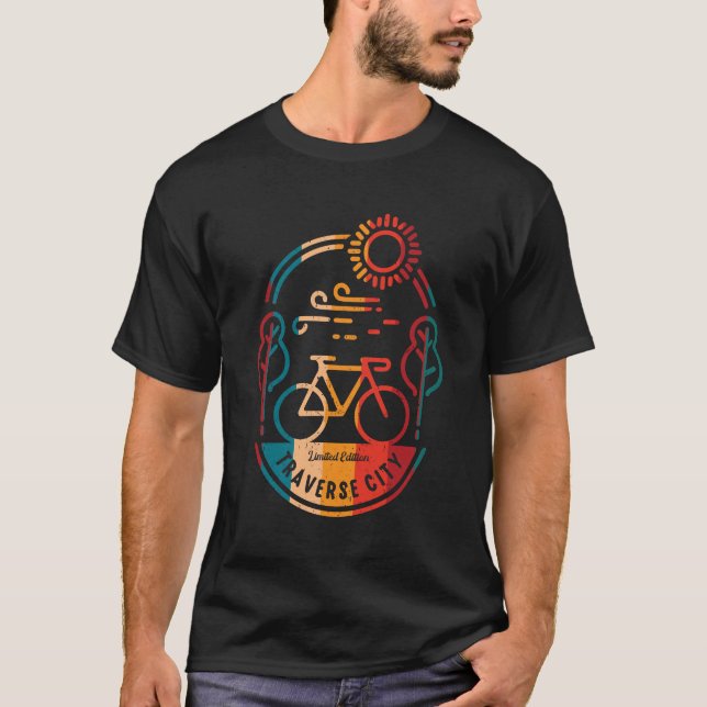 T-shirt Piste cyclable Retro Traverse City (Devant)