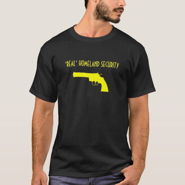 T-shirt pistolet jaune, "VRAIE" SÉCURITÉ de PATRIE (Devant)