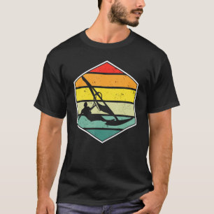T-shirt Planche À Voile Sur Surfer Dans L'Eau Au Coucher D