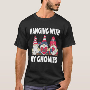 T-shirt Planteuses De Jardinage Mignonnes : Accroché Avec 
