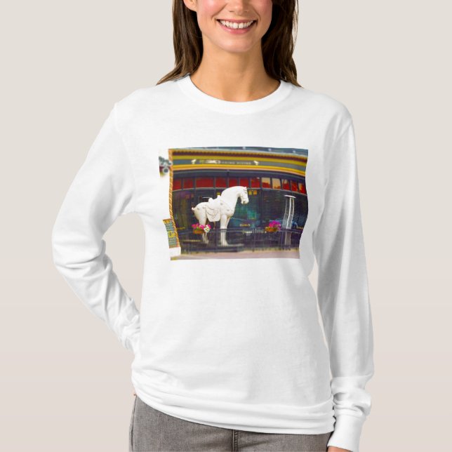 T-shirt Plaza de club national de cheval de T'ang de (Devant)