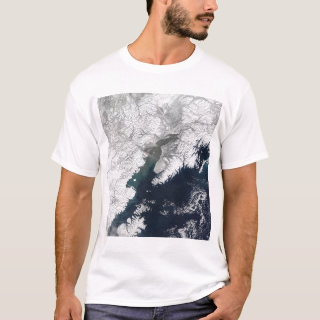 T-shirt Plume de cendres du mont Redoute, Alaska (Devant)