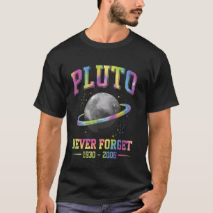 T-shirt Pluton ne forge jamais de science de l'espace drôl