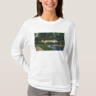 T-shirt Portland, vue de pont de voûte de chênes de