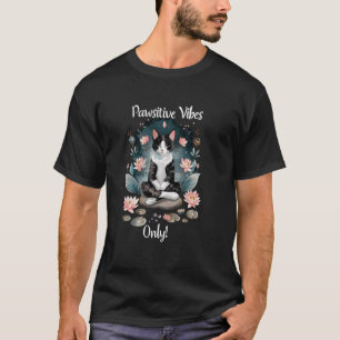 T-shirt Poses de yoga à vibrations positives Chaton en smo