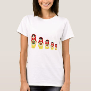 T-shirt Poupées russes rouges d'emboîtement de matryoshk