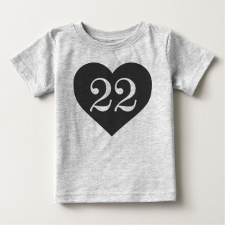 T-SHIRT POUR BÉBÉ 22