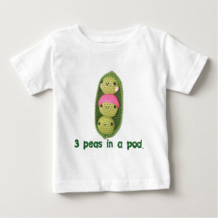 T-shirt Pour Bébé 3 pois dans une cosse