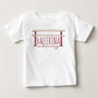 Ballerina en formation Ballet Barre Danse danseuse
