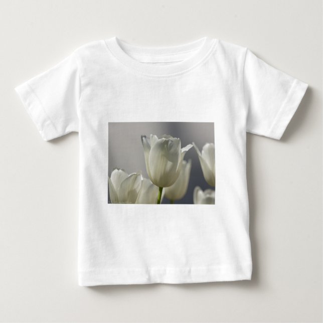 T-shirt Pour Bébé Belle Tulipe de printemps blanche (Devant)