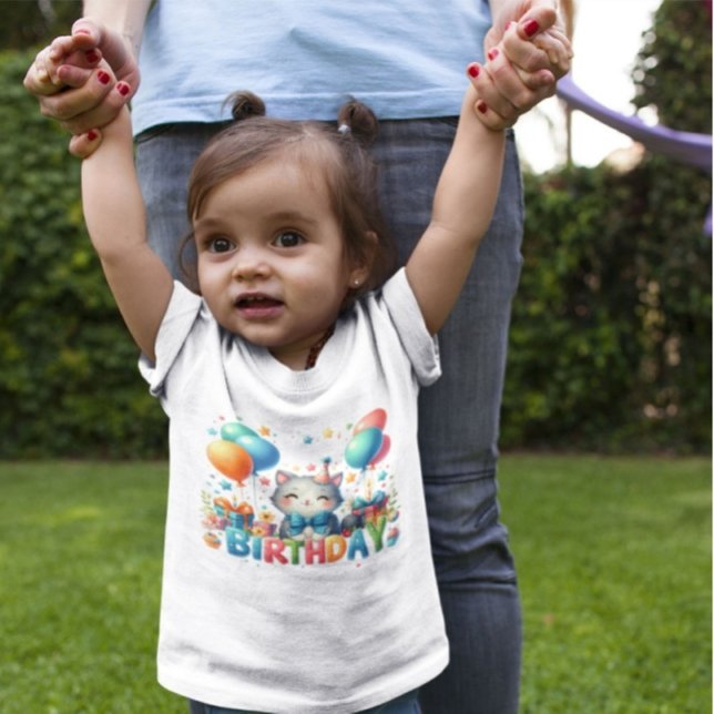 T-shirt Pour Bébé Birthday Celebration (Créateur téléchargé)