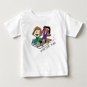 T-shirt Pour Bébé cacahuètes   Pepperment Patty & Marcie Sled Riding