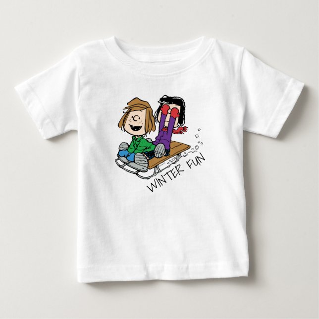 T-shirt Pour Bébé cacahuètes | Pepperment Patty & Marcie Sled Riding (Devant)