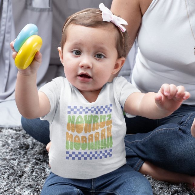 T-shirt Pour Bébé Célébrer Nowruz | Bonne année iranienne (Celebrate Nowruz | Happy Iranian New Year Baby T-Shirt)