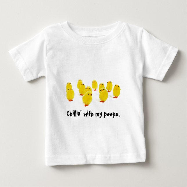 T-shirt Pour Bébé Chillin d'aimant de poussin avec mon habillement (Devant)